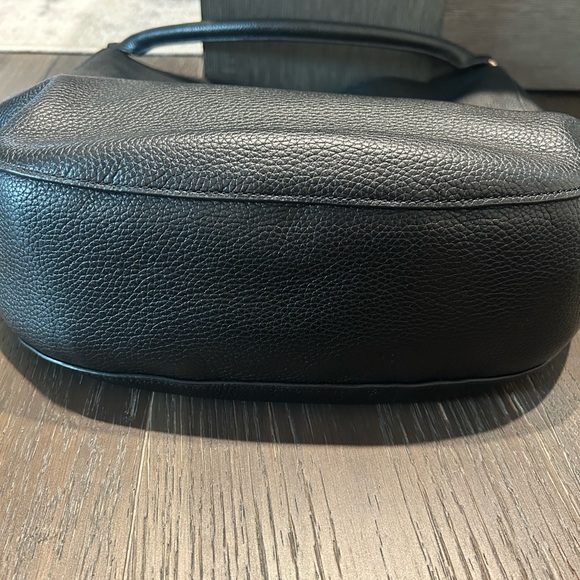 Tory Burch Thea Bucket Hobo - Picture 2 of 4